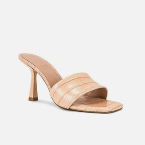 Raye Heels Ali in Tan Croc-Embossed Size 9